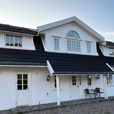 Spectacular Nature Experience At Norway'S Southern Point! Svenevik المظهر الخارجي الصورة